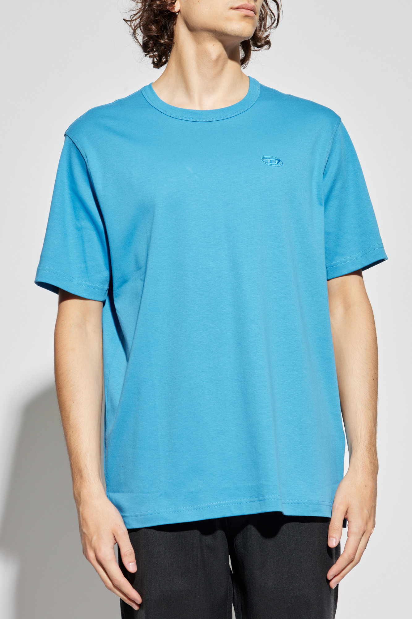 関税込み【DIESEL】T-Adjust-Od Tシャツ Diesel T-ADJUST-OD Tシャツ | ブラック | FARFETCH JP